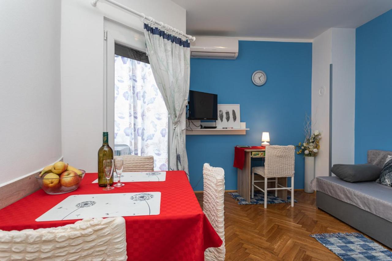Blue Sky Baska Apartment Exterior foto