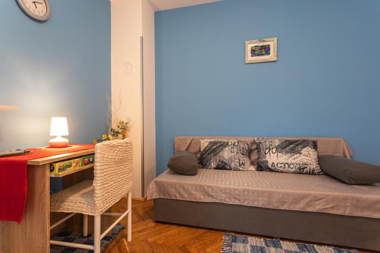 Blue Sky Baska Apartment Exterior foto