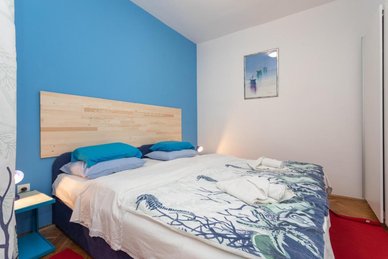 Blue Sky Baska Apartment Exterior foto